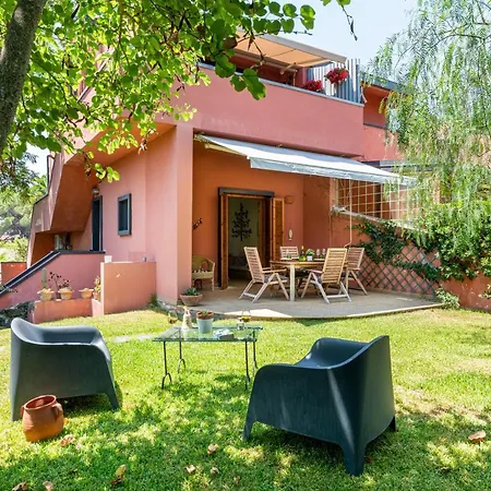 Naxos Seaside With Gardens, Parking And Swimming Pool * Giardini Naxos